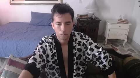 Snapshot of centurionjohnny chatting on December 3, 6:17 pm centurionjohnny online show from December 3, 6:17 pm