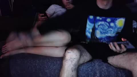 Snapshot of cerealmilkk chatting on March 31, 2:13 am cerealmilkk online show from March 31, 2:13 am