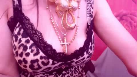 Snapshot of cerisedodd chatting on February 21, 7:12 am Cerise online show from February 21, 7:12 am