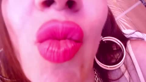 Snapshot of cerisedodd chatting on March 7, 1:31 am Cerise online show from March 7, 1:31 am