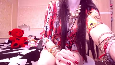 Snapshot of cerisedodd chatting on November 14, 12:42 am Cerise online show from November 14, 12:42 am