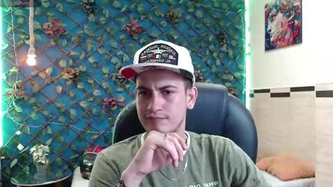 Snapshot of cerokershelby chatting on November 26, 10:49 am Ceroke online show from November 26, 10:49 am