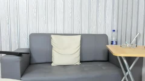 Cesar online show from October 10, 4:39 pm