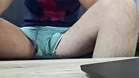 Snapshot of cezarking85 chatting on January 26, 6:37 pm cezarking85 online show from January 26, 6:37 pm