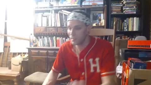 Snapshot of cguffey2284 chatting on December 31, 1:47 am cguffey2284 online show from December 31, 1:47 am