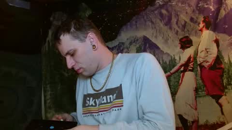 Snapshot of cguffey2284 chatting on January 14, 7:17 am cguffey2284 online show from January 14, 7:17 am