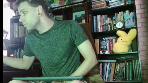 Snapshot of cguffey2284 chatting on February 16, 5:26 pm cguffey2284 online show from February 16, 5:26 pm