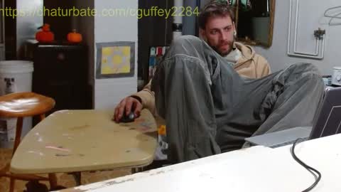 Snapshot of cguffey2284 chatting on December 17, 4:18 am cguffey2284 online show from December 17, 4:18 am