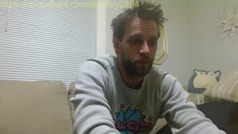 Snapshot of cguffey2284 chatting on January 14, 6:08 am cguffey2284 online show from January 14, 6:08 am