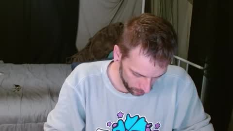 Snapshot of cguffey2284 chatting on February 19, 3:35 am cguffey2284 online show from February 19, 3:35 am