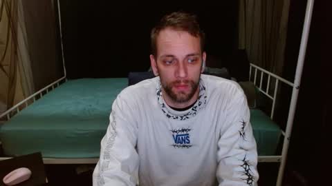 Snapshot of cguffey2284 chatting on February 25, 1:26 am cguffey2284 online show from February 25, 1:26 am