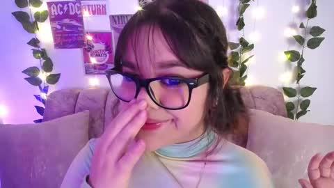 Snapshot of chaarlotte_1 chatting on January 16, 5:39 pm charlotte online show from January 16, 5:39 pm