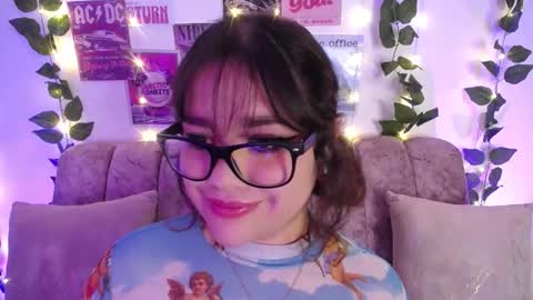 Snapshot of chaarlotte_1 chatting on February 9, 6:45 pm charlotte online show from February 9, 6:45 pm