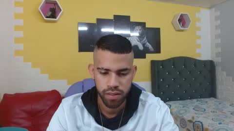 chacorta_ online show from March 21, 1:16 pm