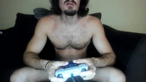 Snapshot of chadpowerz chatting on April 18, 7:12 am Lydong online show from April 18, 7:12 am
