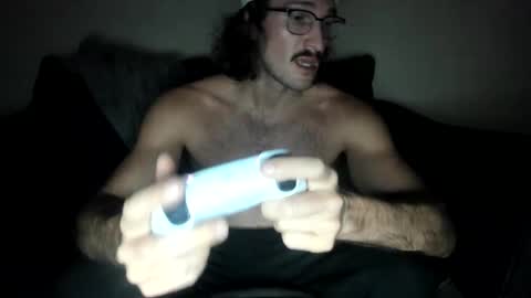 Snapshot of chadpowerz chatting on April 29, 4:16 am Lydong online show from April 29, 4:16 am