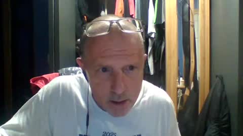 Snapshot of chadsters123 chatting on June 22, 5:15 am chadsters123 online show from June 22, 5:15 am