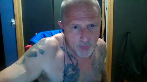 Snapshot of chadsters123 chatting on June 25, 5:12 am chadsters123 online show from June 25, 5:12 am