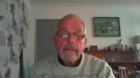 Snapshot of champers37 chatting on March 2, 10:24 am Champers online show from March 2, 10:24 am