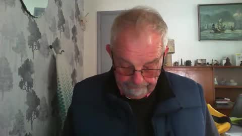 Champers online show from April 10, 8:19 am