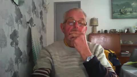 Champers online show from April 13, 2:00 pm