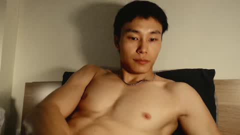 chan_pak online show from January 19, 2:15 am