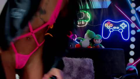 C H A N E L online show from February 13, 8:03 pm