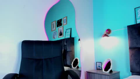 C H A N E L online show from February 23, 12:30 am