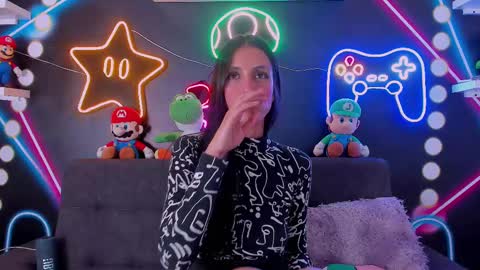 C H A N E L online show from February 27, 10:31 pm