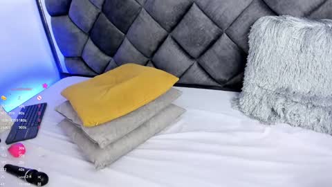 CHANELL online show from January 28, 5:54 am