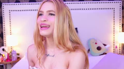 Channelangeless online show from January 2, 9:07 pm