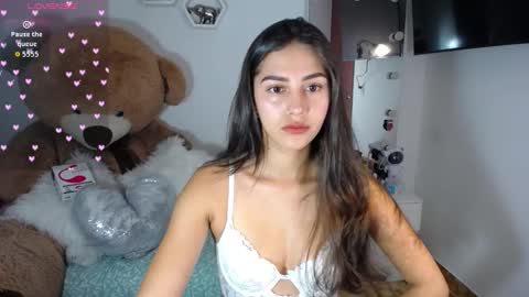 Snapshot of channelrose_1 chatting on January 6, 8:18 am Isabella online show from January 6, 8:18 am