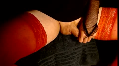 CD Chantal online show from December 5, 4:34 pm