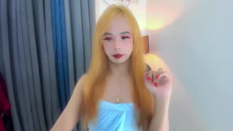 chantal_fuck online show from September 25, 8:18 am