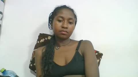 chantale483461 online show from March 19, 6:23 pm