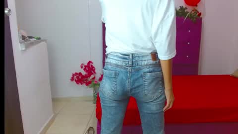 chantal sweety  and horny latina for u online show from January 5, 12:10 pm