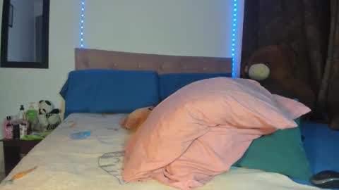 chantellebony online show from March 14, 3:56 am