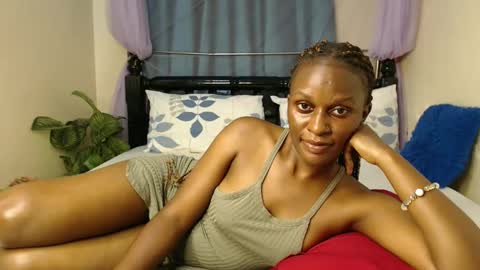 Chantel online show from December 5, 11:27 am