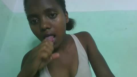 chanteuse655720 online show from April 26, 4:37 pm