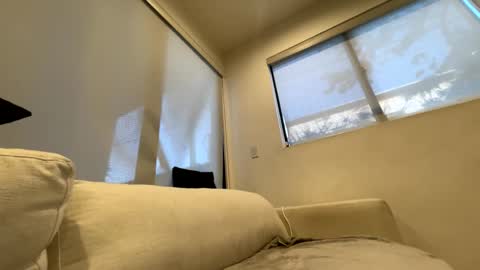 charismasweets online show from October 5, 10:07 pm