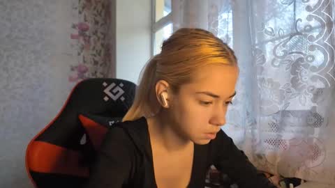 Nancy online show from November 5, 7:41 am