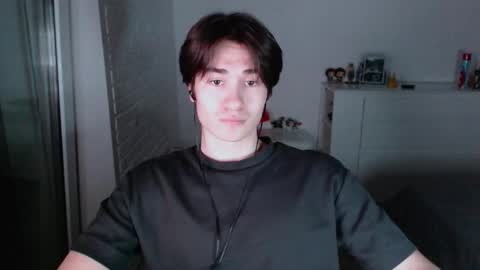 charleshanson69 online show from October 28, 8:55 pm