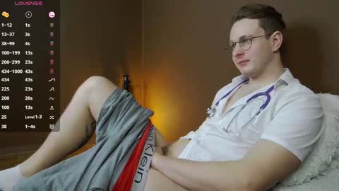 Charlie Smiley online show from December 1, 7:03 pm