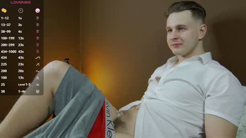 Charlie Smiley online show from December 5, 5:04 am