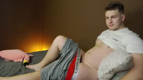 Charlie Smiley online show from November 16, 5:13 am