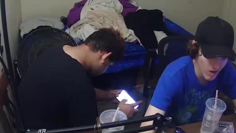 char sexiness online show from December 17, 11:22 pm