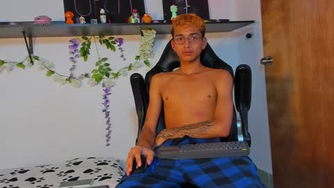 Charles Russo online show from February 8, 9:57 pm