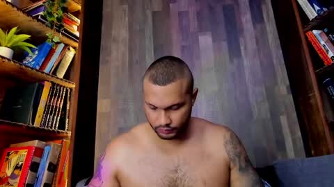 CharlieGrifinX online show from May 30, 9:23 pm
