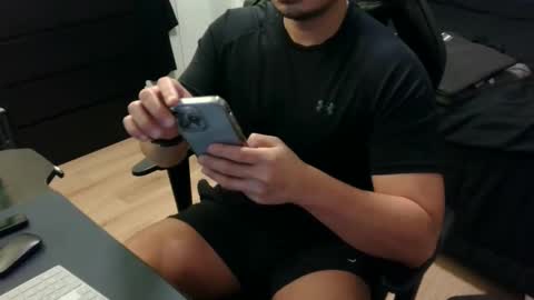 charliekkw online show from January 8, 8:22 pm