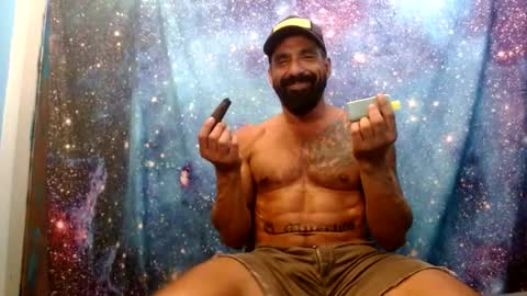 Snapshot of charlieprospect chatting on October 21, 1:28 am Charlie Prospect online show from October 21, 1:28 am